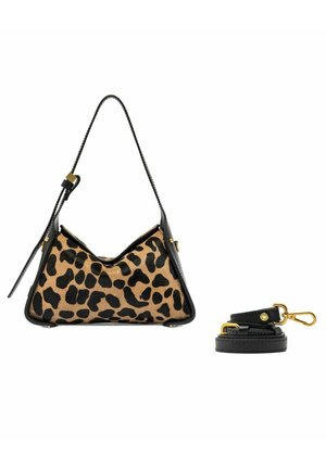 Borsa a tracolla in stampa leopardata con accenti in pelle nera, forma triangolare e tracolla regolabile. Include finiture dorate e una tracolla staccabile.