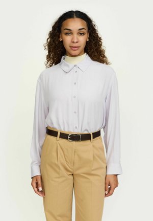 Nööpidega pluus - thistle