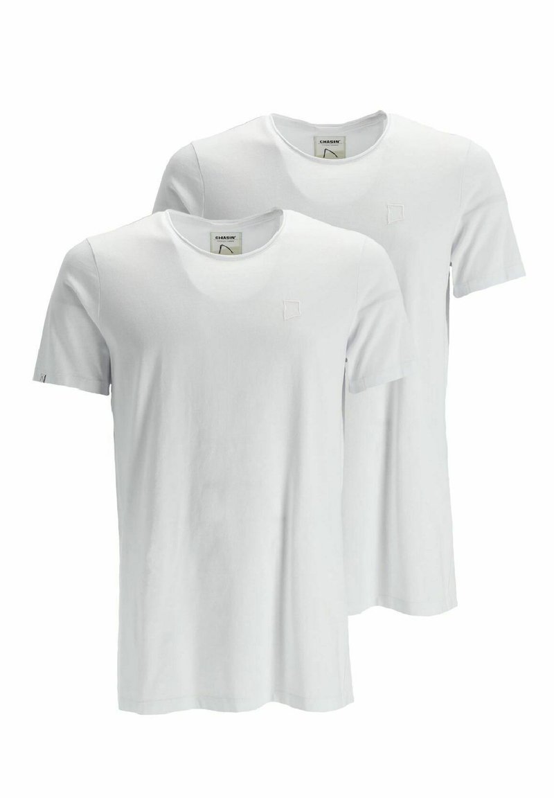 Două tricouri albe cu mânecă scurtă, de tip crew neck, fabricate dintr-un material moale, cu o mică etichetă logo pe pieptul stâng.