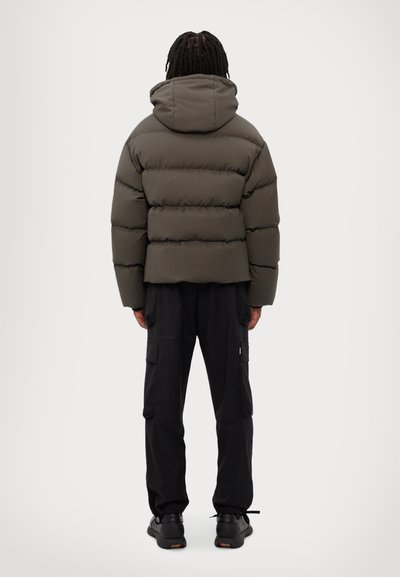 Emporio Armani GIACCA  - Doudoune - fango