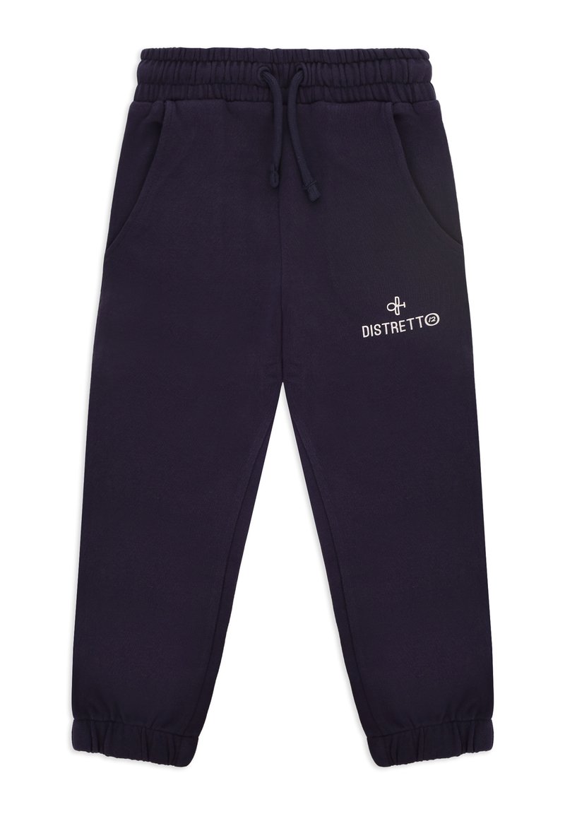 Pantaloni jogger blu navy con vita elastica, coulisse, tasche laterali e polsini a costine. Presentano un logo bianco stampato sulla gamba sinistra.