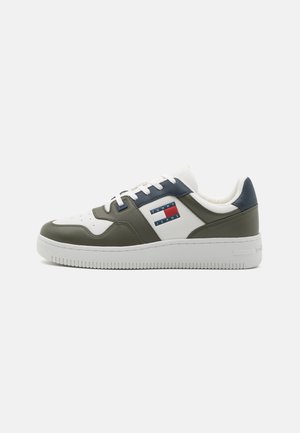 RETRO BASKET ESS - Sneakers - deep woods