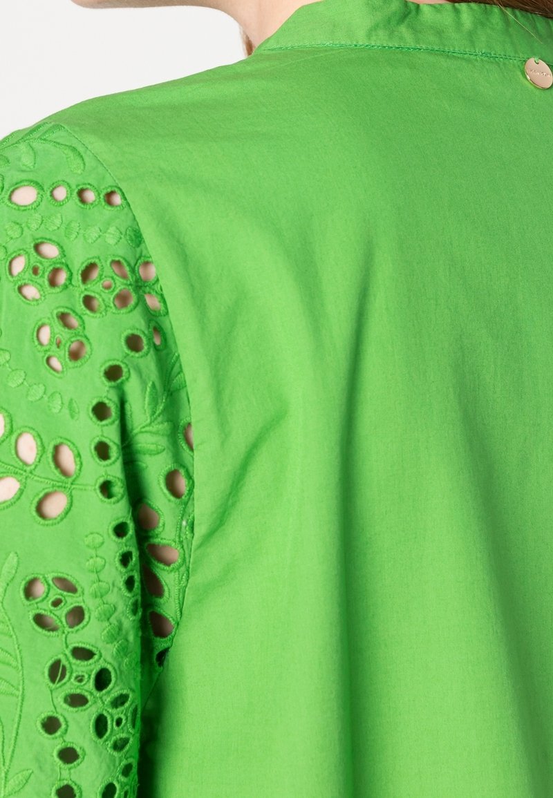 Rich & Royal Day dress - green - (Pre-owned) - Zalando.ie Rich & Royal Day dress - green - (Pre-owned) - Zalando.ie