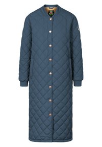 Long manteau matelassé bleu marine avec boutons-pression, poignets côtelés et petite écusson sur la manche gauche.