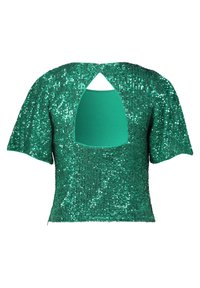 Grøn sequined top med korte ærmer, der har et rundt, åbent rygdesign og en tekstureret overflade skabt af palietter.