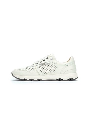 MOLINOS - Zapatillas - blanco