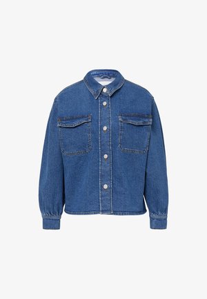 Giubbotto di jeans in blu medio. Caratterizzato da un collo alla francese, due tasche sul petto, chiusura con bottoni e polsini elasticizzati per una vestibilità comoda.