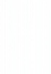 Kaksi lasta pöydän ääressä, toinen piirtää tussilla, toinen leikkii puisilla palikoilla valoisassa huoneessa.