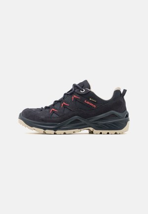 SIRKOS EVO GTX - Outdoorschoenen - navy/rotholz