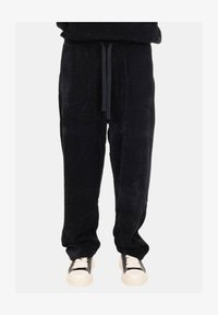 Non selezionato, nero