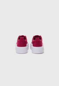 Converse CRUISE UNISEX - Αθλητικά παπούτσια - sporty berry/white