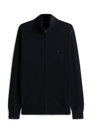 Cardigan nero con zip a tutta lunghezza, colletto, polsini e orlo rigati, con un piccolo logo rosso, bianco e blu sul lato sinistro del petto.