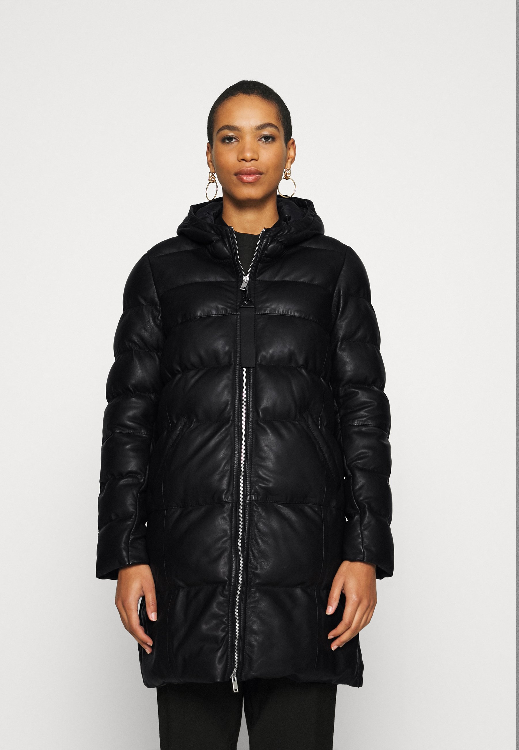 Freaky Nation HEAVENTLY Skinnjakke black Zalando.no Freaky Nation GALACTIC GIRL Vinterjakke black Zalando.no