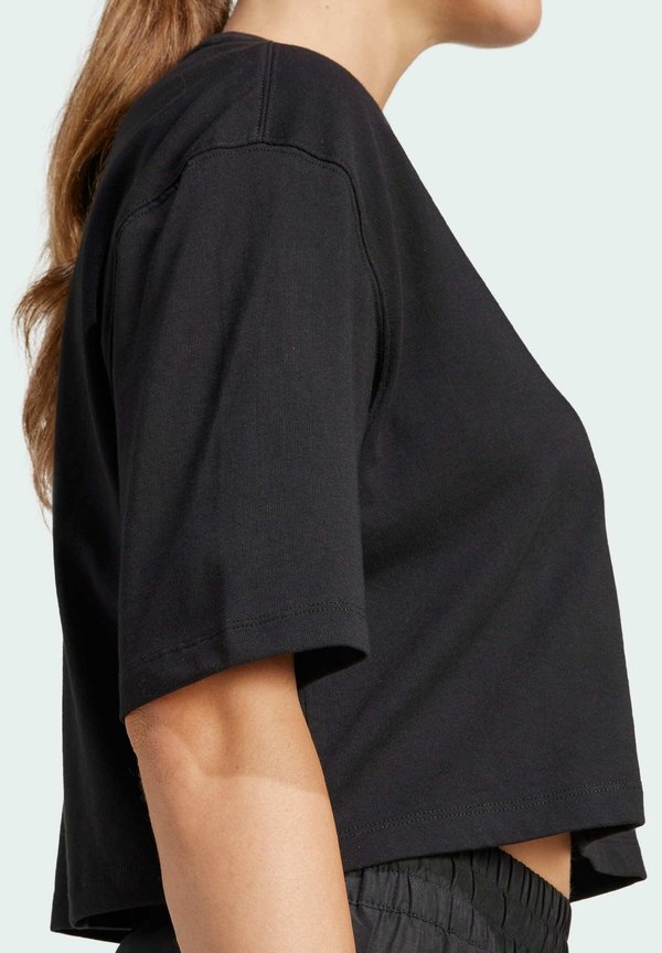 BLACK FERNS ESSENTIALS CROP - Sports T-shirt2