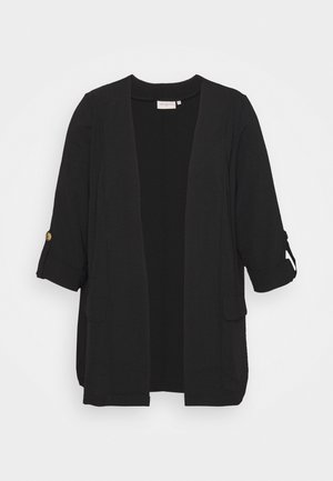 Sort åben-front cardigan med trekvartærmer, der har knapdetaljer, to frontlommer og en let stoftekstur.