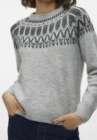 Vero Moda Stickad tröja - dark grey