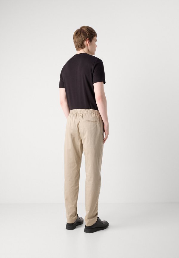 Trousers - aluminum3