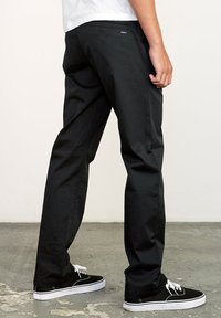 RVCA THE STRETCH AVYN - Chino - blk