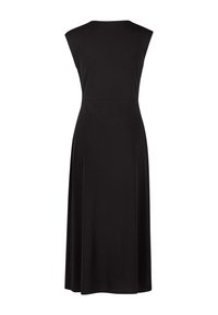 Czarna sukienka bez rękawów z dopasowaną górą i zwiewnym dołem. Gładki materiał, delikatny kształt w literę A oraz subtelny detal kieszeni kangurka z przodu.