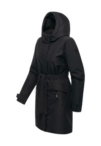 Cappotto invernale lungo nero con cappuccio, cintura, zip e tasche con patta, polsini regolabili e colletto alto.