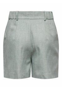 Grijze shorts van een gestructureerde stof, met een hoge tailleband en geen zichtbare zakken. Het ontwerp is eenvoudig en op maat gemaakt voor een strakke uitstraling.