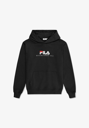 Zwarte hoodie van zacht materiaal, met een kangoeroezak, geribde mouwen en een wit en rood 'FILA' logo met de tekst "ESTABLISHED 1911."