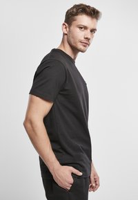 Starter ESSENTIAL  - Basic póló - black