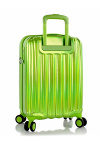 Hartschalenkoffer in leuchtendem Grün, mit strukturierten Oberflächen und vertikalen Streifen, einem teleskopischen Griff und vier schwarzen Rollen.