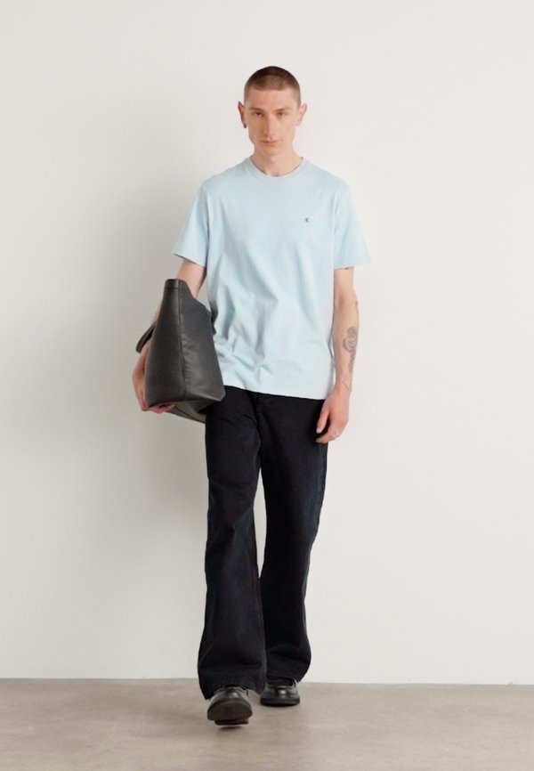 SMOOTH SOLID TEE - Basic T-shirt - winter sky4