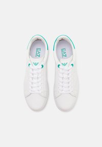 EA7 Emporio Armani UNISEX - Tenisice - white/spectra green