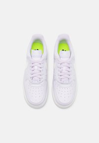 Nike Sportswear AIR FORCE 1 - Tenisice - barely grape/sail/volt/black
