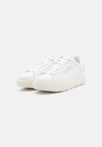 Love Moschino BOLD LOVE - Joggesko - bianco