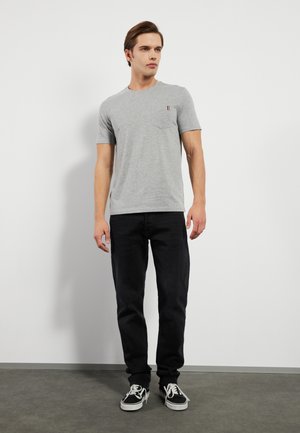 Pier One 2 PACK  - Základné tričko - black/mottled grey
