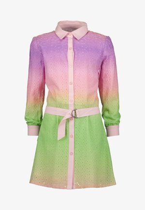 Napillinen mekko liukuvärjätyissä sävyissä violettia, pinkkiä ja vihreää, kangas, jossa silmukkakuosi, pitkät hihat, pinkki kaulus, kalvosimet ja vyö.