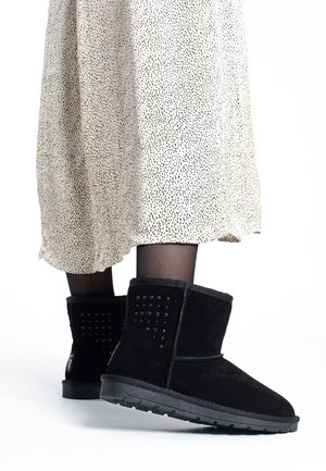 SURI  - Winter boots - black