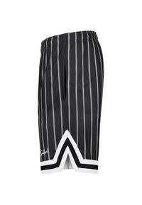 Schwarze Basketballshorts mit weißen Streifen, elastischem Bund, schrägem Saum und weißen Akzenten; aus synthetischem Material hergestellt.