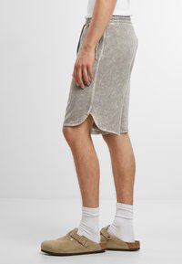 Urban Classics WASHED PIPED - Tepláky - steelgrey