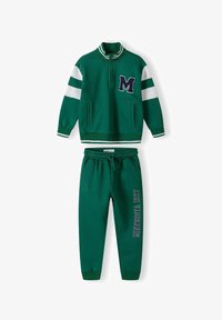 Selectat, green
