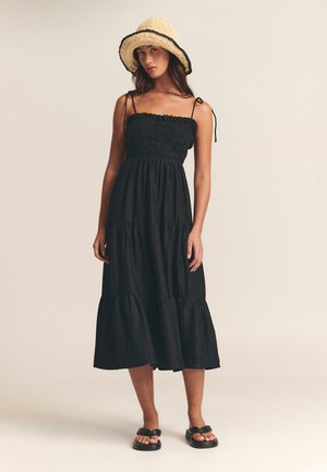 ST MRLO FRASER MIDI - Hverdagskjole - black