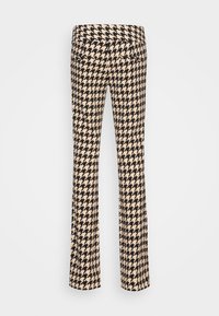 Pantalon droit à motif pied-de-poule beige et noir avec taille ajustée et poches arrière, présenté sur un fond uni.