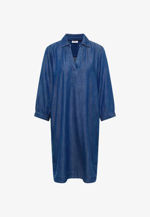 Vestido túnica de mezclilla azul con mangas tres cuartos, cuello y abertura en forma de V, corte holgado y estilo casual.