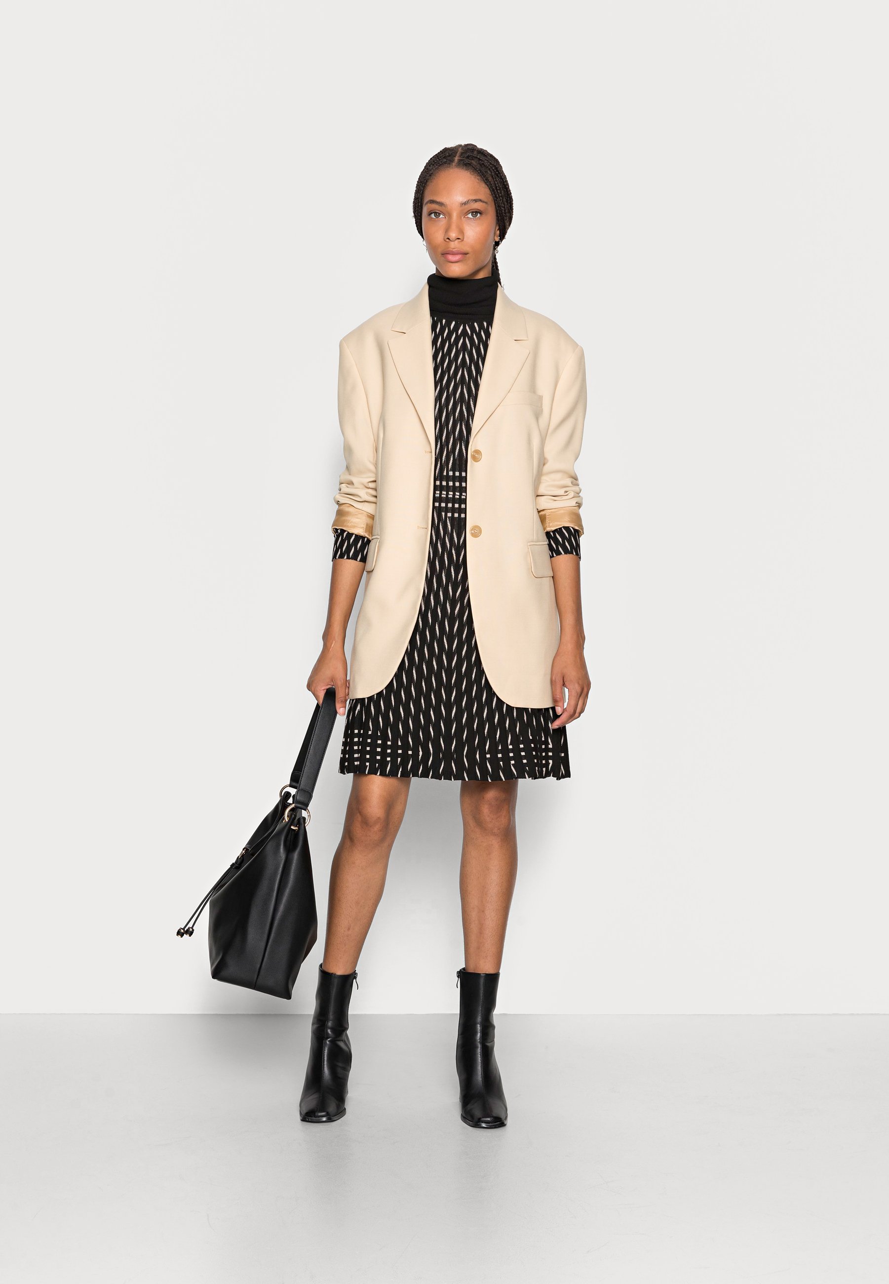 Desigual VEST CAMERON - Jumper dress 