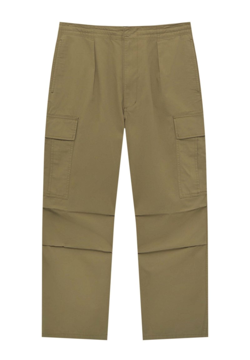 PULL&BEAR PARACHUTE Cargo trousers green Zalando.de