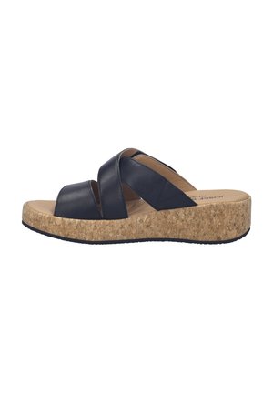 Granatowe skórzane klapki na platformie z dwoma skrzyżowanymi paskami, korkową podeszwą na klinie i teksturowaną powierzchnią zapewniającą przyczepność. Otwarty przód na palce.
