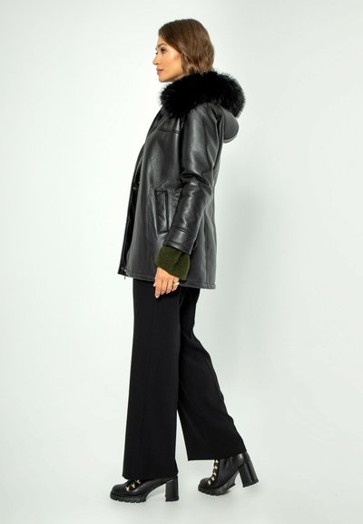 Giacca In Ecopelle Queen Helena - Giubbotto Biker Corto Donna Leggero E Stiloso - Foto 7