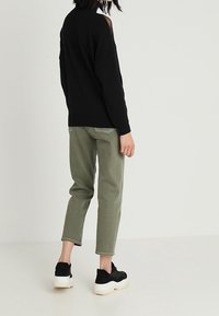 Even&Odd Strickpullover - black