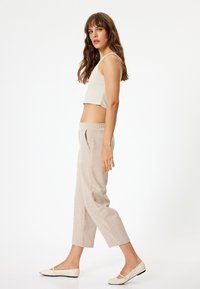 Koton Pantaloni - beige