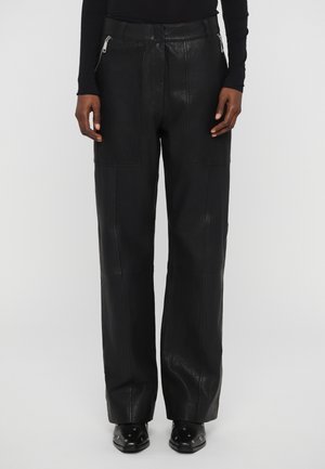 ISBA - Pantalon en cuir - black