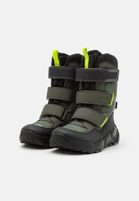 Superfit GORETEX ROCKET - Zimné čižmy - grün/schwarz