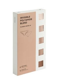 Verpakking van vijf klassieke bikini-onderbroeken in een mix van ademend, sneldrogend polyamide. Lichtroze kleur, zichtbaar door transparante vensters.